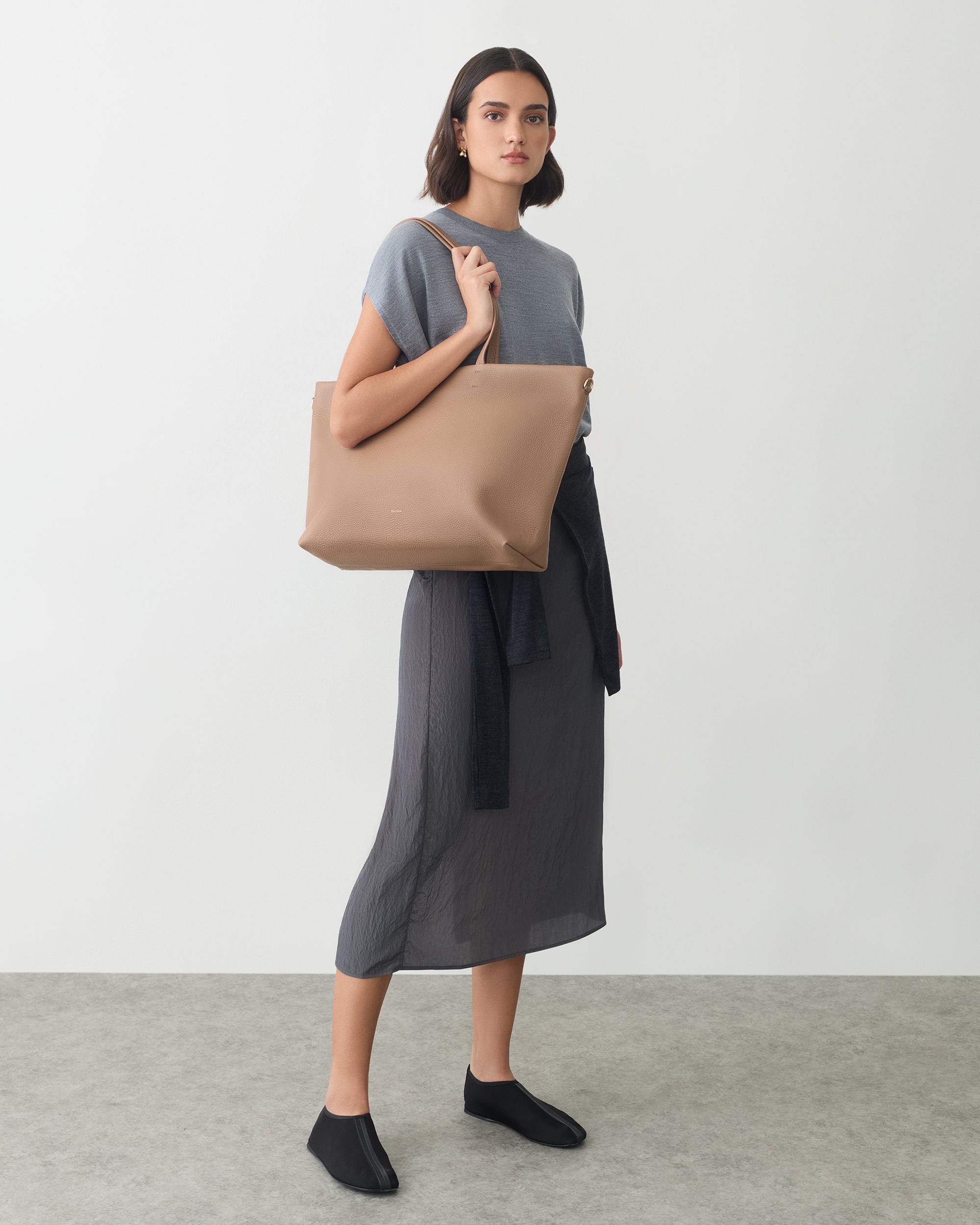 Classic Easy Zipper Tote