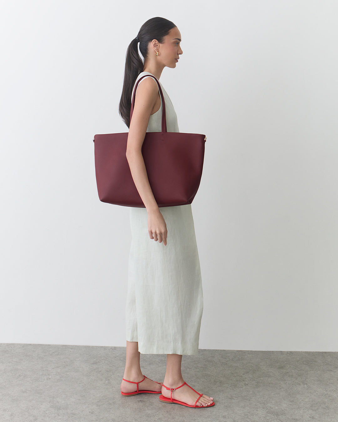 Classic Easy Zipper Tote
