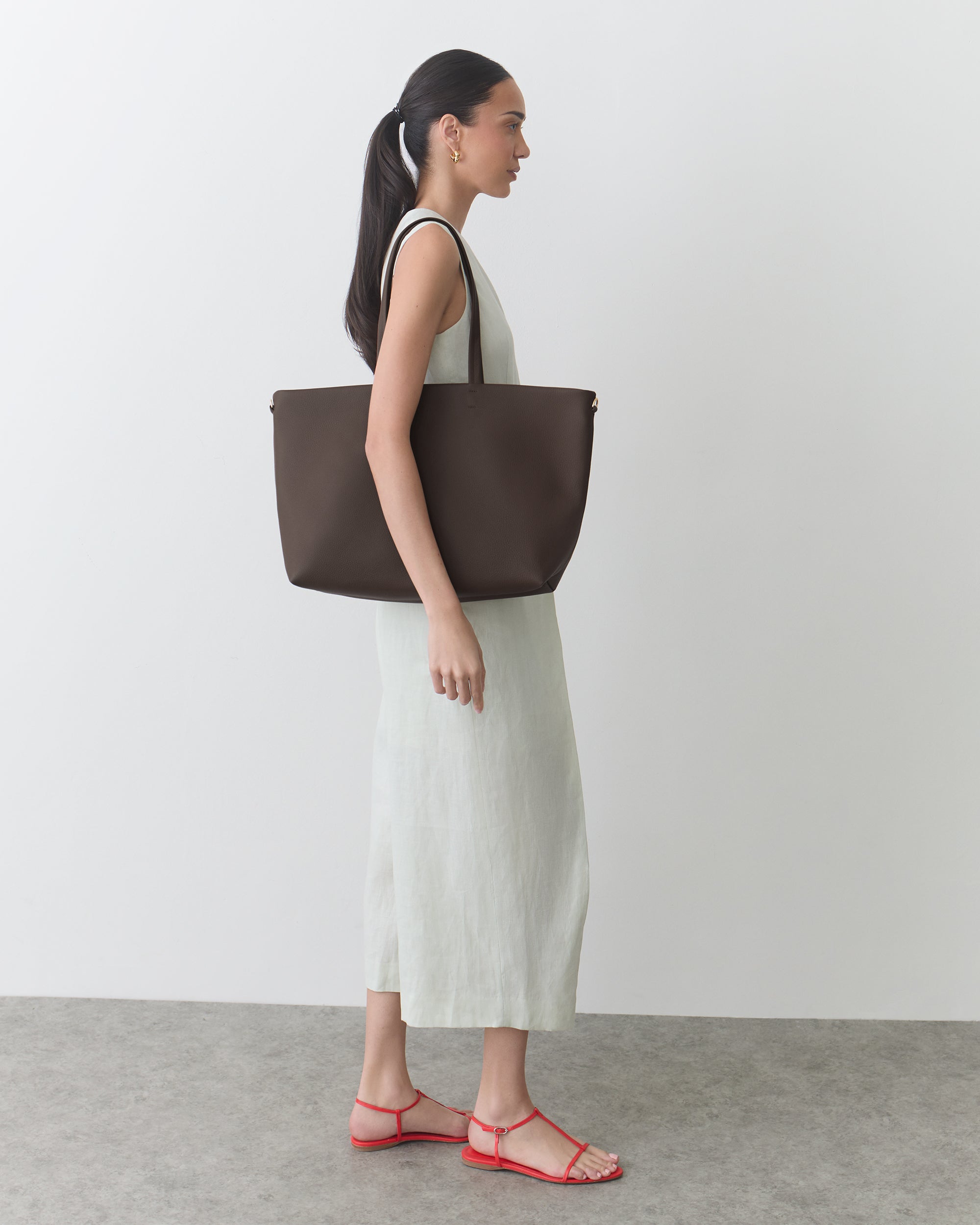 Classic Easy Zipper Tote