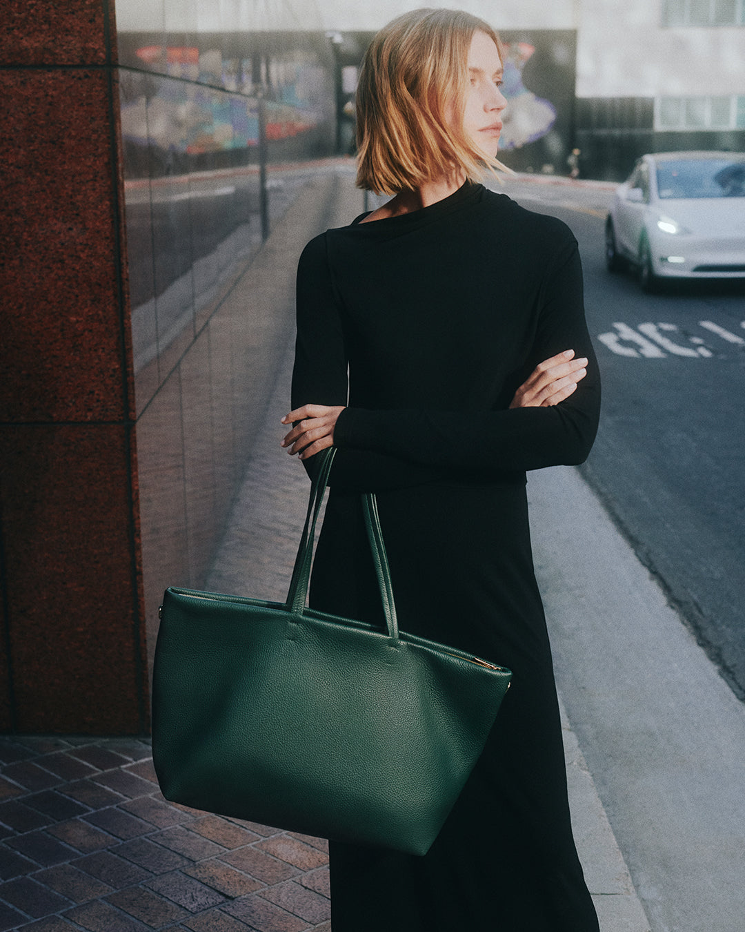 Classic Easy Zipper Tote
