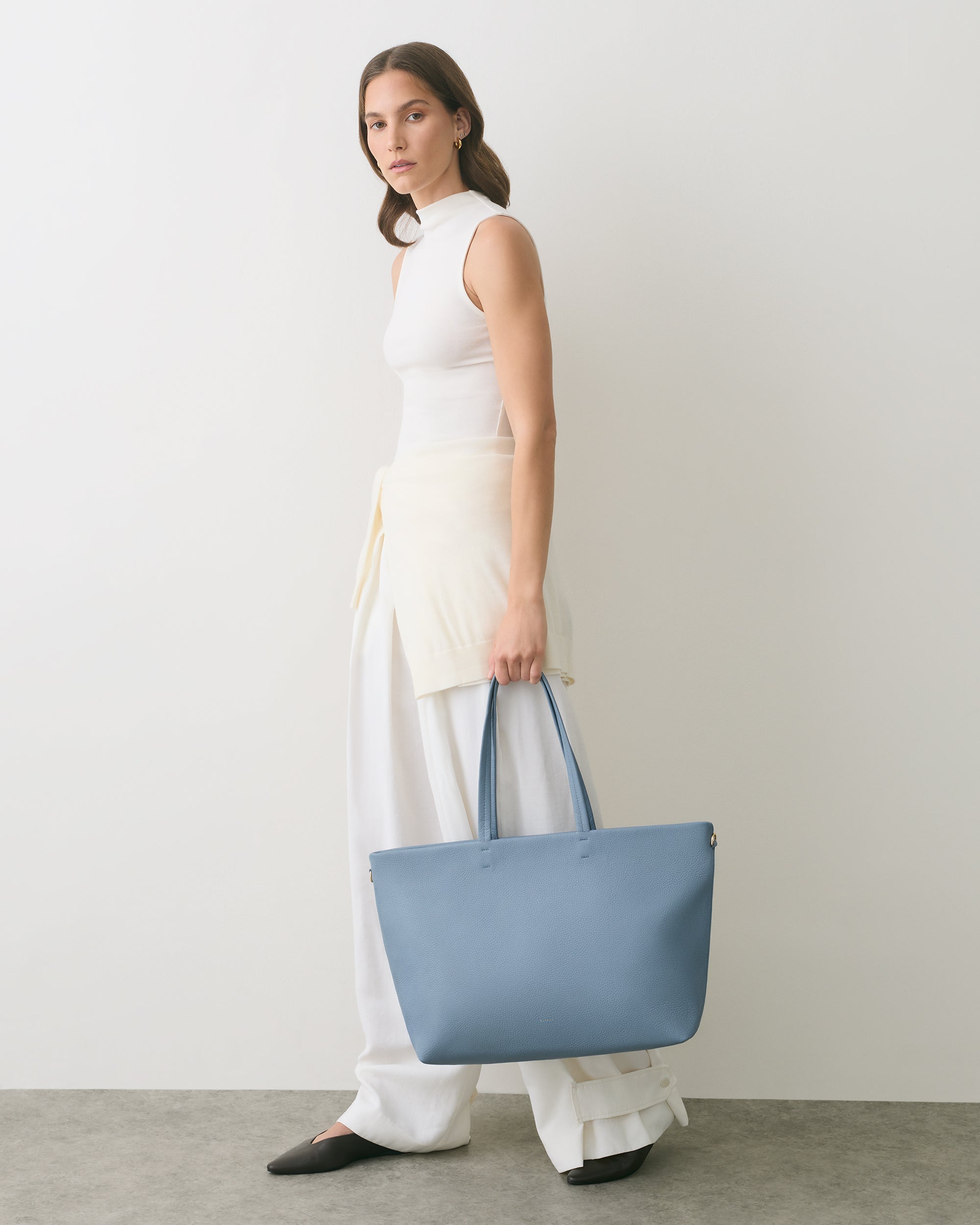 Classic Easy Zipper Tote