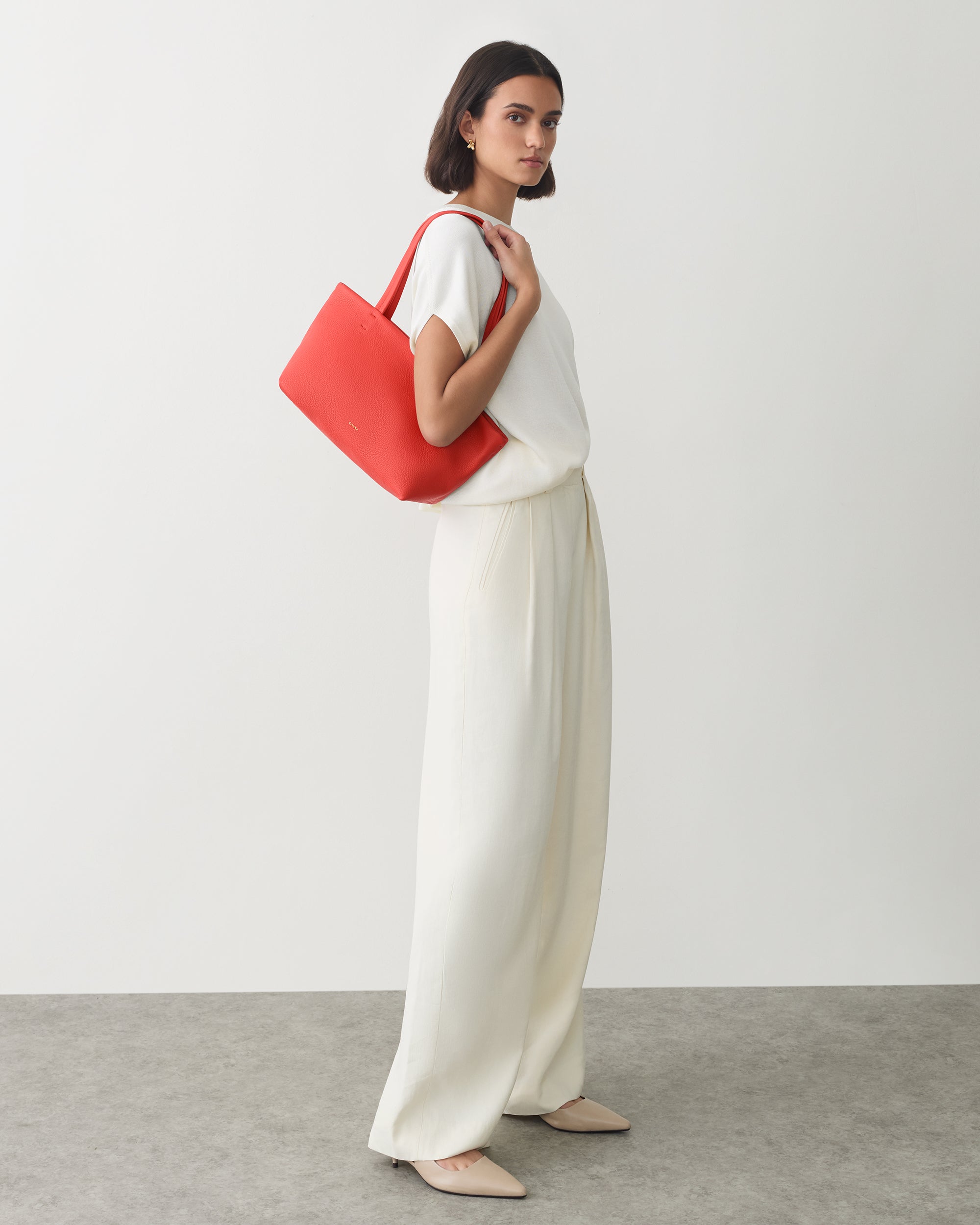 East West Easy Tote