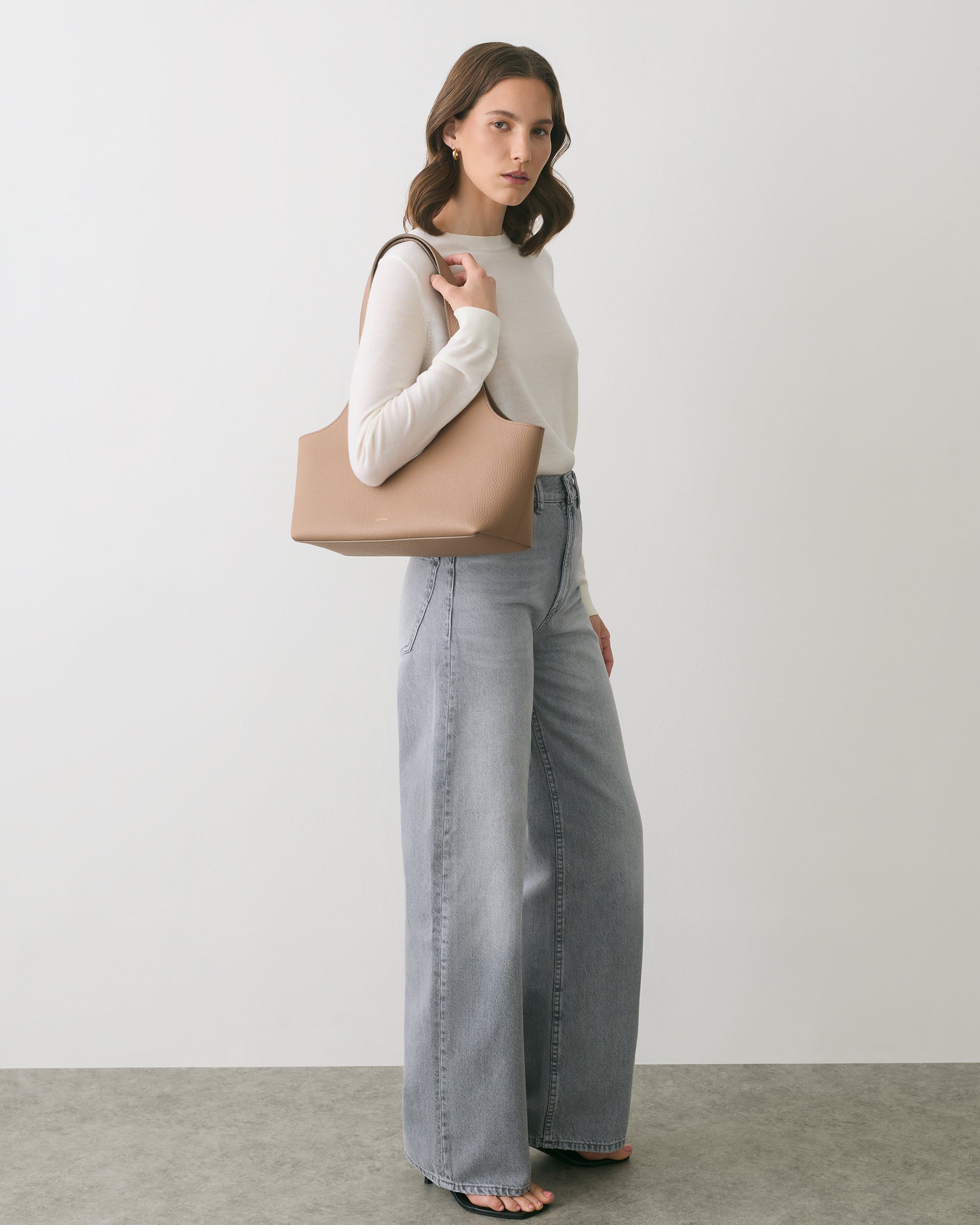 East West System Tote