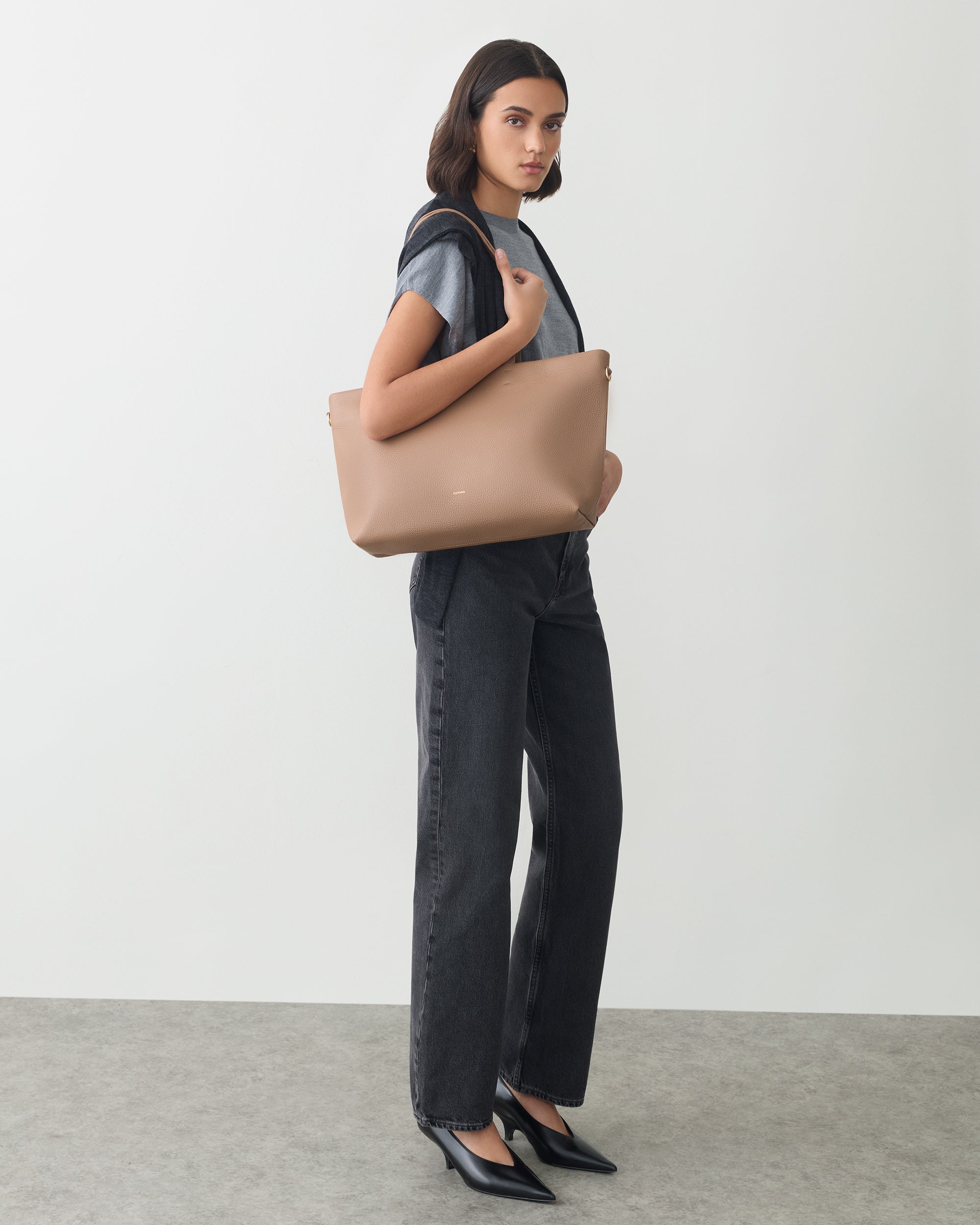 Small Easy Zipper Tote