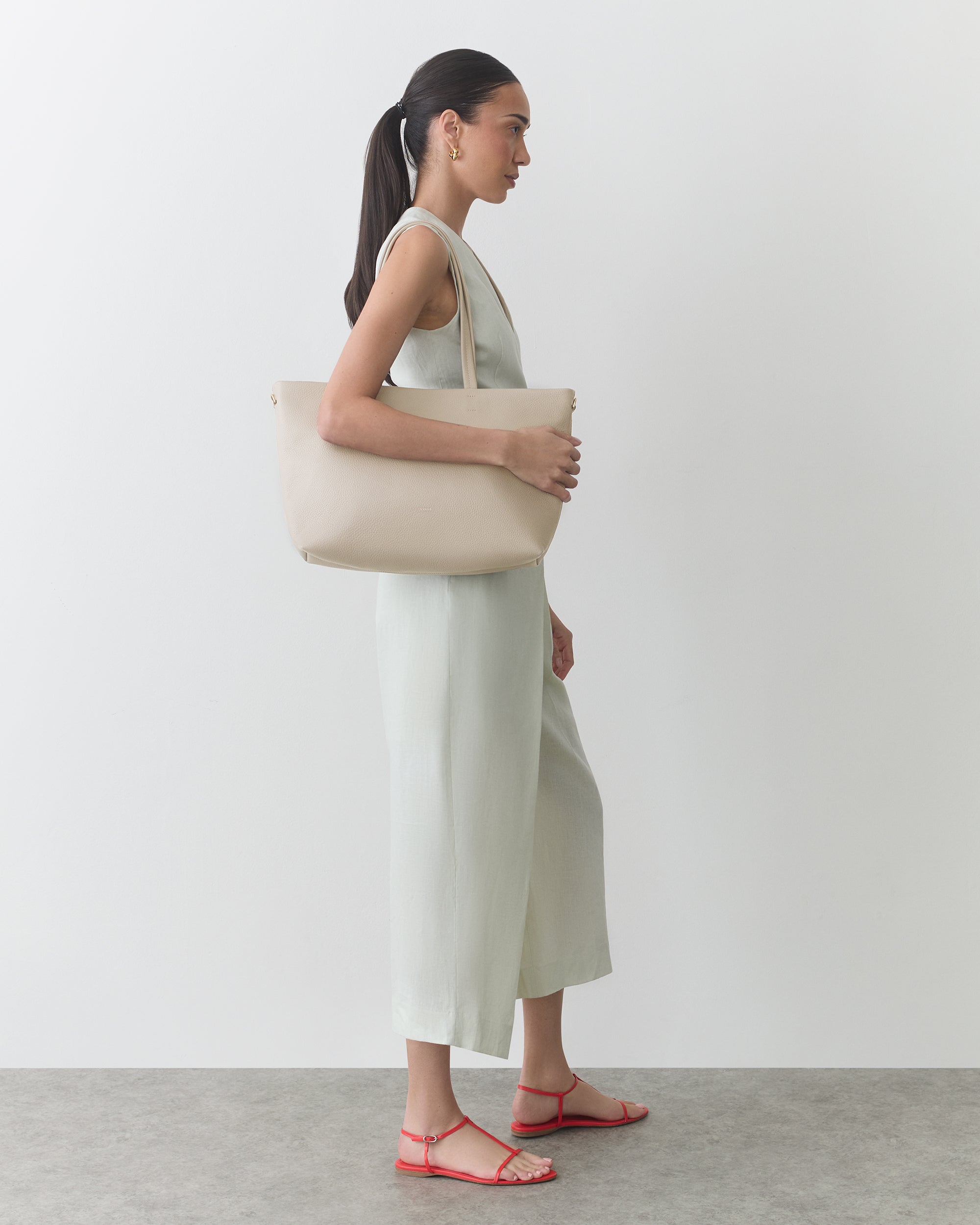 Small Easy Zipper Tote