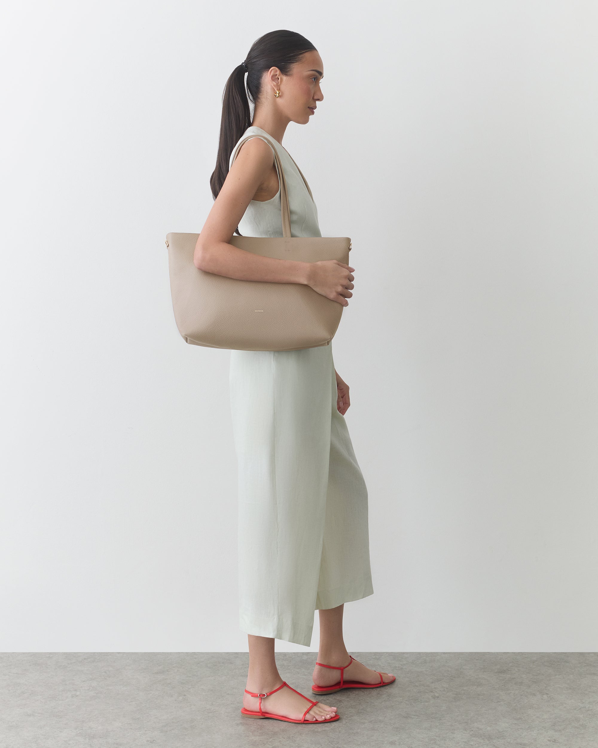 Small Easy Zipper Tote